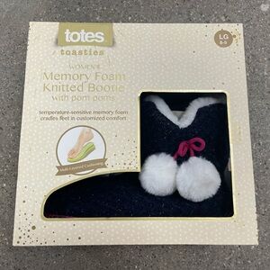 NIB. TOTES BOOTIES memory foam SLIPPERS LARGE 8-9